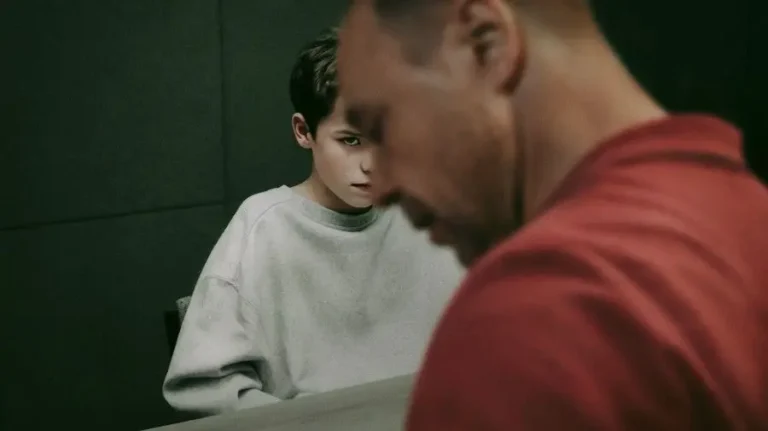 Rekomendasi Serial Netflix Terbaik Untuk Temenin Ngabuburit Kamu